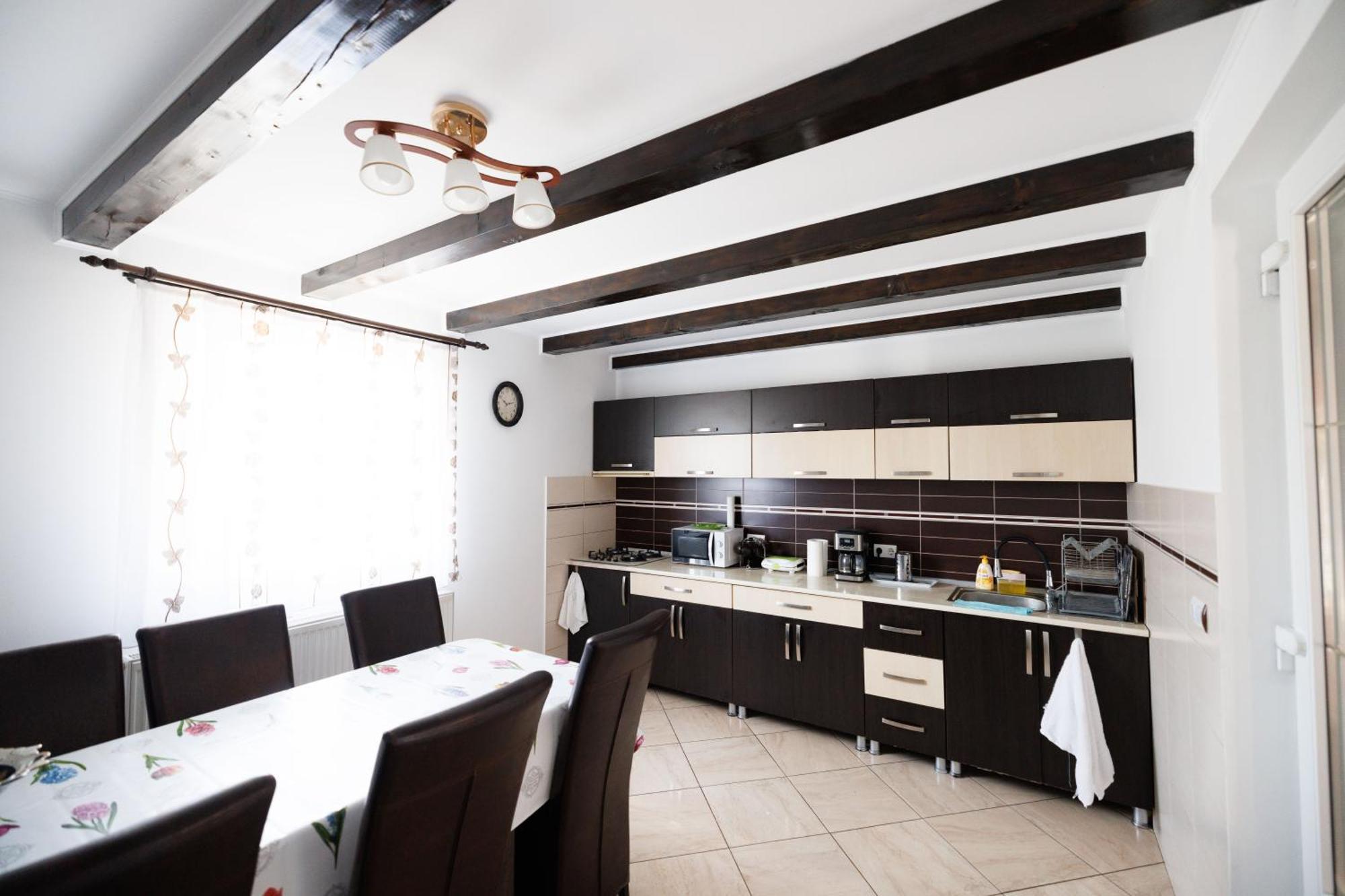 Petresti Vila Adr מראה חיצוני תמונה